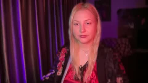 Snapshot of hellyriddle chatting on 15, 12, 2025 DeleteyourSadness online show from 15, 12, 2025