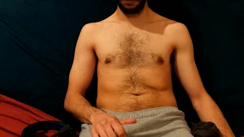 Snapshot of henryaxe chatting on 4, 2, 2025 HenryAxe online show from 4, 2, 2025