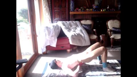 Snapshot of herakiss chatting on 1, 12, 2025 herakiss online show from 1, 12, 2025