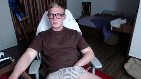 Gregblonde  Alextattoo online show from 17, 10, 2025