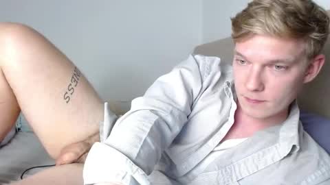 Snapshot of hercules__ chatting on 2, 4, 2026 Gregblonde Alextattoo online show from 2, 4, 2026