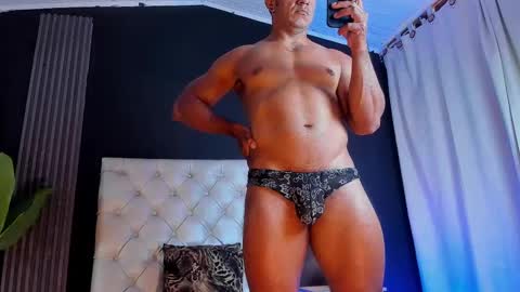 Snapshot of herculeswheeler chatting on 12, 3, 2025 Hercules online show from 12, 3, 2025