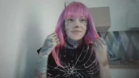 SatanGirl online show from 17, 12, 2025