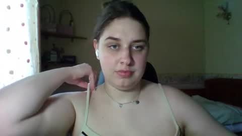 Snapshot of hess_luna_ chatting on 10, 6, 2026 hess_luna_ online show from 10, 6, 2026