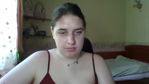 Snapshot of hess_luna_ chatting on 12, 6, 2026 hess_luna_ online show from 12, 6, 2026