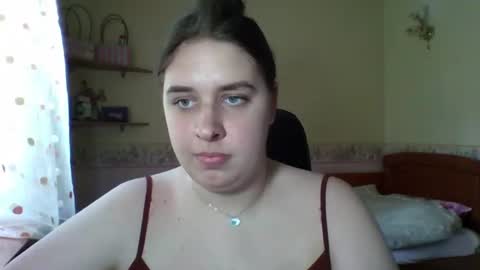 Snapshot of hess_luna_ chatting on 9, 7, 2026 hess_luna_ online show from 9, 7, 2026