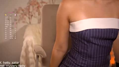 Snapshot of hetty_satar chatting on 3, 10, 2025 Hi Im Kate My favorite tips 222 200111100 PVT open online show from 3, 10, 2025