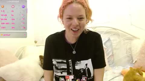 Snapshot of hexbunnie chatting on 13, 5, 2026 hexbunnie online show from 13, 5, 2026