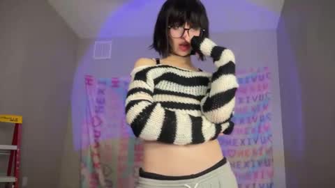 Snapshot of hexivu chatting on 17, 1, 2025 salem online show from 17, 1, 2025