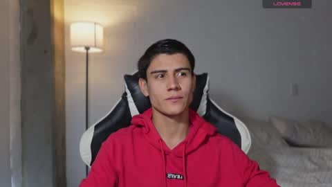 hey_cesard online show from 15, 4, 2026