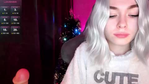  Nora  online show from 30, 12, 2024