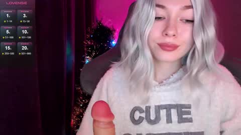  Nora  online show from 24, 1, 2025