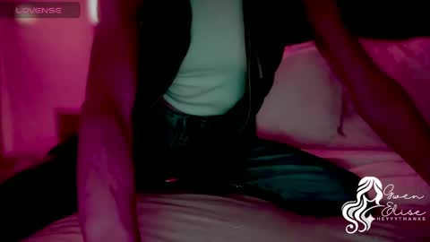 Gwen Elise online show from 4, 11, 2025