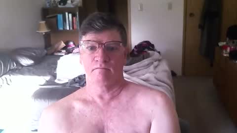 Snapshot of hg99too chatting on 6, 5, 2026 hg99too online show from 6, 5, 2026