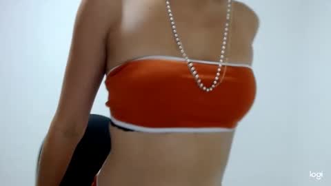 Snapshot of hhayek_eva7 chatting on 14, 12, 2024 Eva online show from 14, 12, 2024