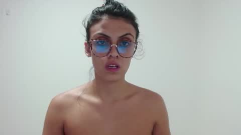 Snapshot of hhayek_eva7 chatting on 27, 12, 2024 Eva online show from 27, 12, 2024