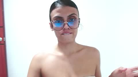 Snapshot of hhayek_eva7 chatting on 20, 2, 2025 Eva online show from 20, 2, 2025