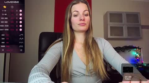 Lina online show from 3, 2, 2025