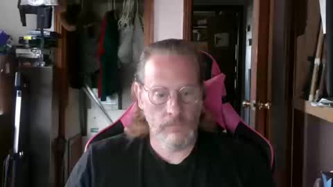 Snapshot of hiakun chatting on 19, 10, 2025 hiakun online show from 19, 10, 2025