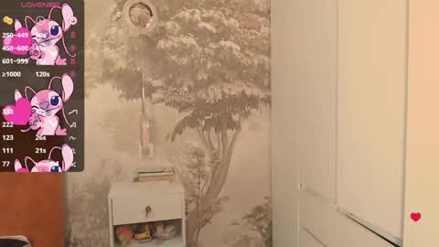 Hiaru online show from 24, 9, 2025