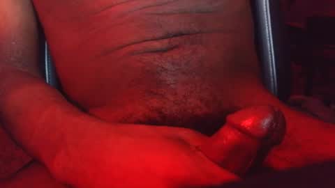 Snapshot of hickstj57 chatting on 18, 7, 2026 ishow2cumforU online show from 18, 7, 2026