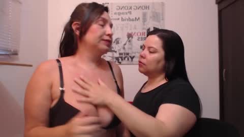 Tinna online show from 9, 10, 2025