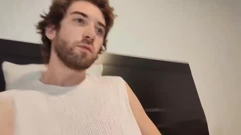 HiddenGaze online show from 15, 2, 2026