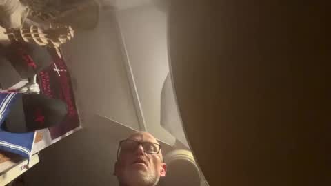 Askandumayreceive online show from 22, 9, 2025