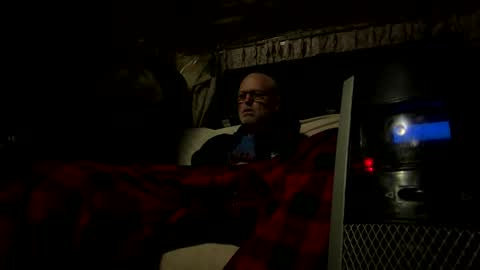 Askandumayreceive online show from 2, 12, 2025