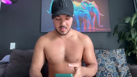 Snapshot of highlatin_guys chatting on 12, 5, 2026 Terry and E online show from 12, 5, 2026