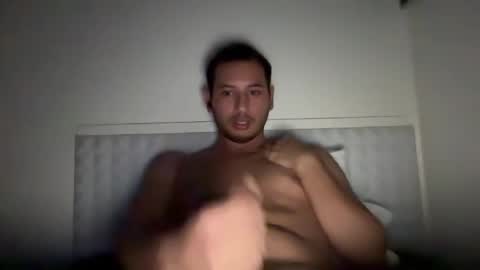 Snapshot of highlightsintown chatting on 4, 10, 2025 highlightsintown online show from 4, 10, 2025