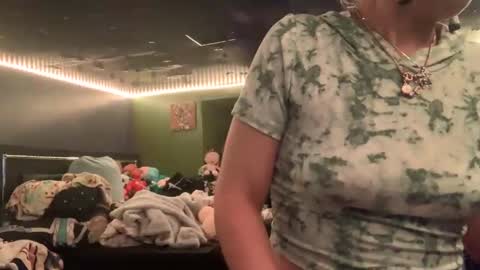 HiGHNESS CANNA online show from 1, 11, 2025