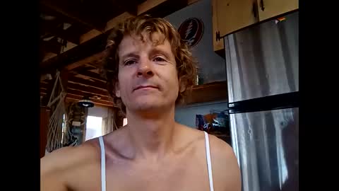 Snapshot of highpine chatting on 20, 2, 2025 Highpine online show from 20, 2, 2025