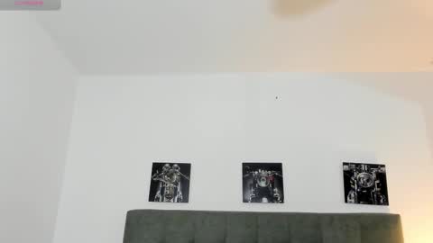 hilary_tailor online show from 15, 2, 2026