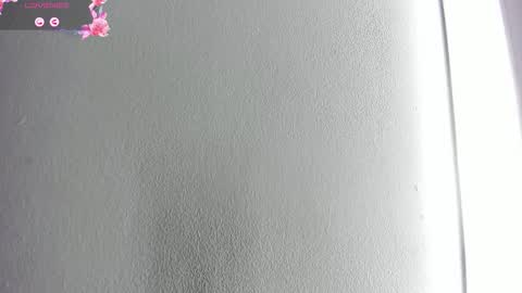 Hilary Thomsom online show from 17, 12, 2025