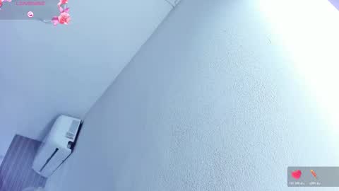 Hilary Thomsom online show from 24, 2, 2026