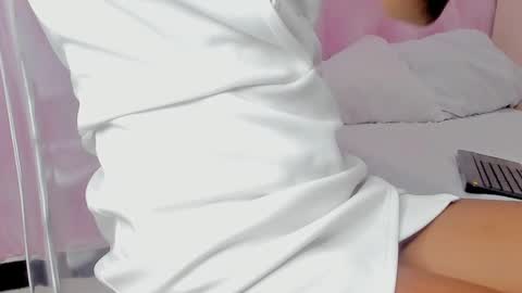  Hillary  online show from 12, 2, 2025