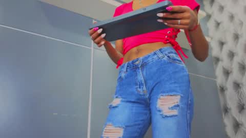  Hillary  online show from 21, 9, 2025