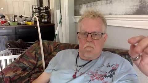 TwoDaddies online show from 7, 1, 2026