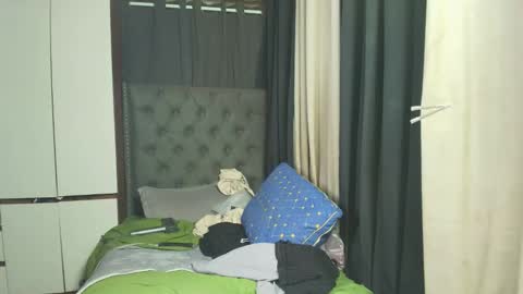 yuricah online show from 7, 2, 2026