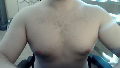 Snapshot of himbo_fox chatting on 15, 6, 2026 Himbo fox online show from 15, 6, 2026
