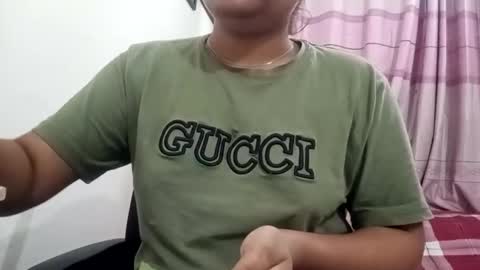 himuhimu22 online show from 11, 10, 2025