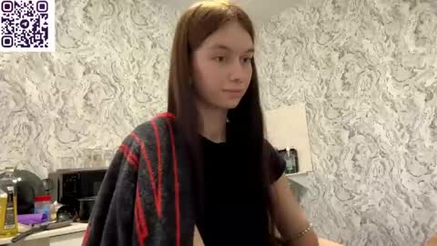 Snapshot of hinadesire chatting on 5, 6, 2026 Hina online show from 5, 6, 2026