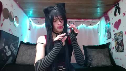 Angel online show from 15, 4, 2026