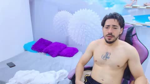 Snapshot of hinataii chatting on 13, 2, 2026 hinataii online show from 13, 2, 2026