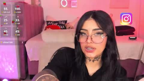  Karol  Independent Model online show from 11, 11, 2025