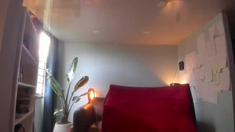 Hinnata online show from 10, 9, 2025