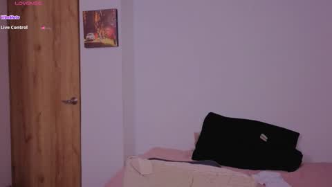 Next stream saturday night  online show from 4, 11, 2025