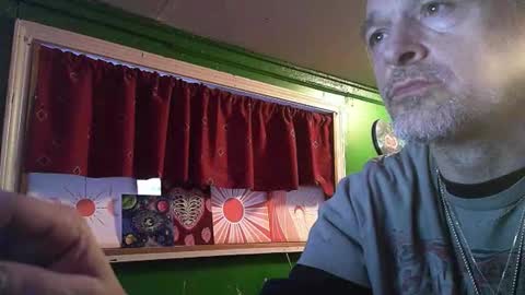 hippiedad333 online show from 10, 2, 2026