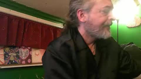 hippiedad333 online show from 13, 3, 2026